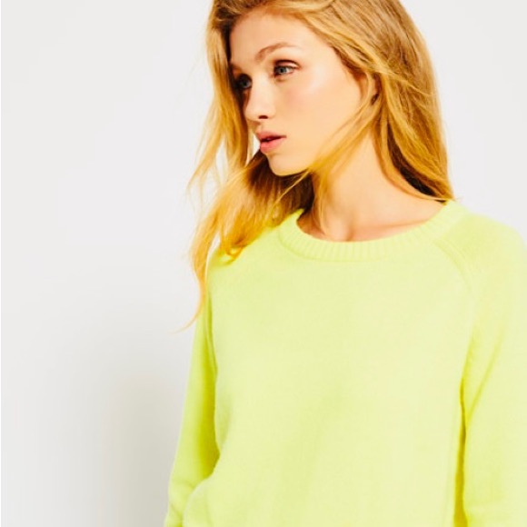 SOLD💛Neon Yellow Mohair Sweater💛 - Picture 2 of 6
